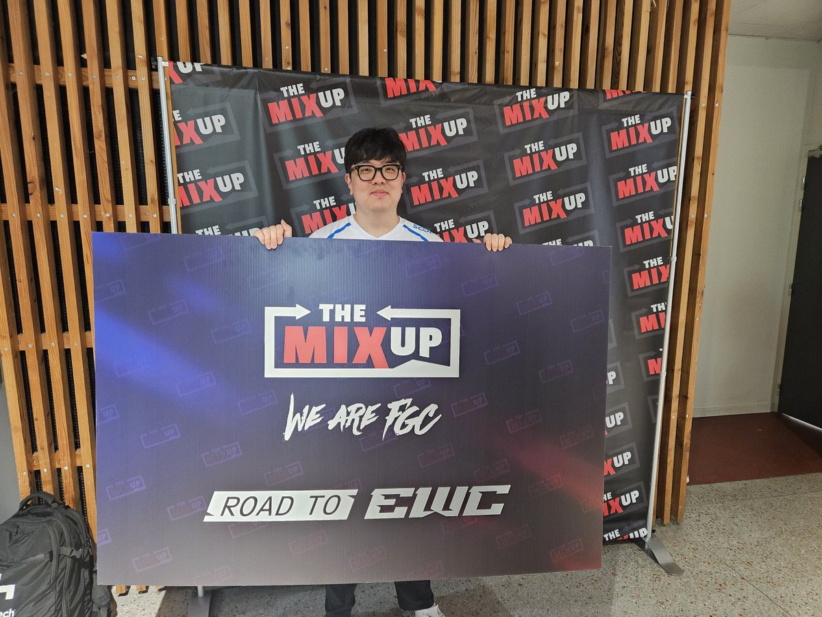 9th again at THE MIXUP
But this time, I won tie-breaker for EWC.
I cannot express my emotion 'cause I had too long run and every tournaments were close.
But it means I was consistent too, 9th 4 times in stacked Master events...
Let's see how I play at EWC!
Thx for support!
GGs😀
