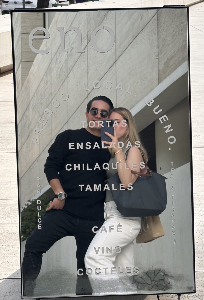 Tortas, Ensaladas, Chilaquiles, Tamales