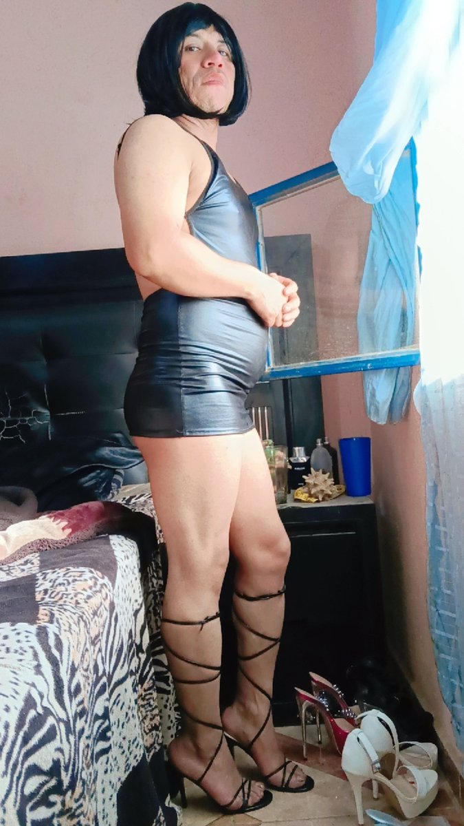 😈