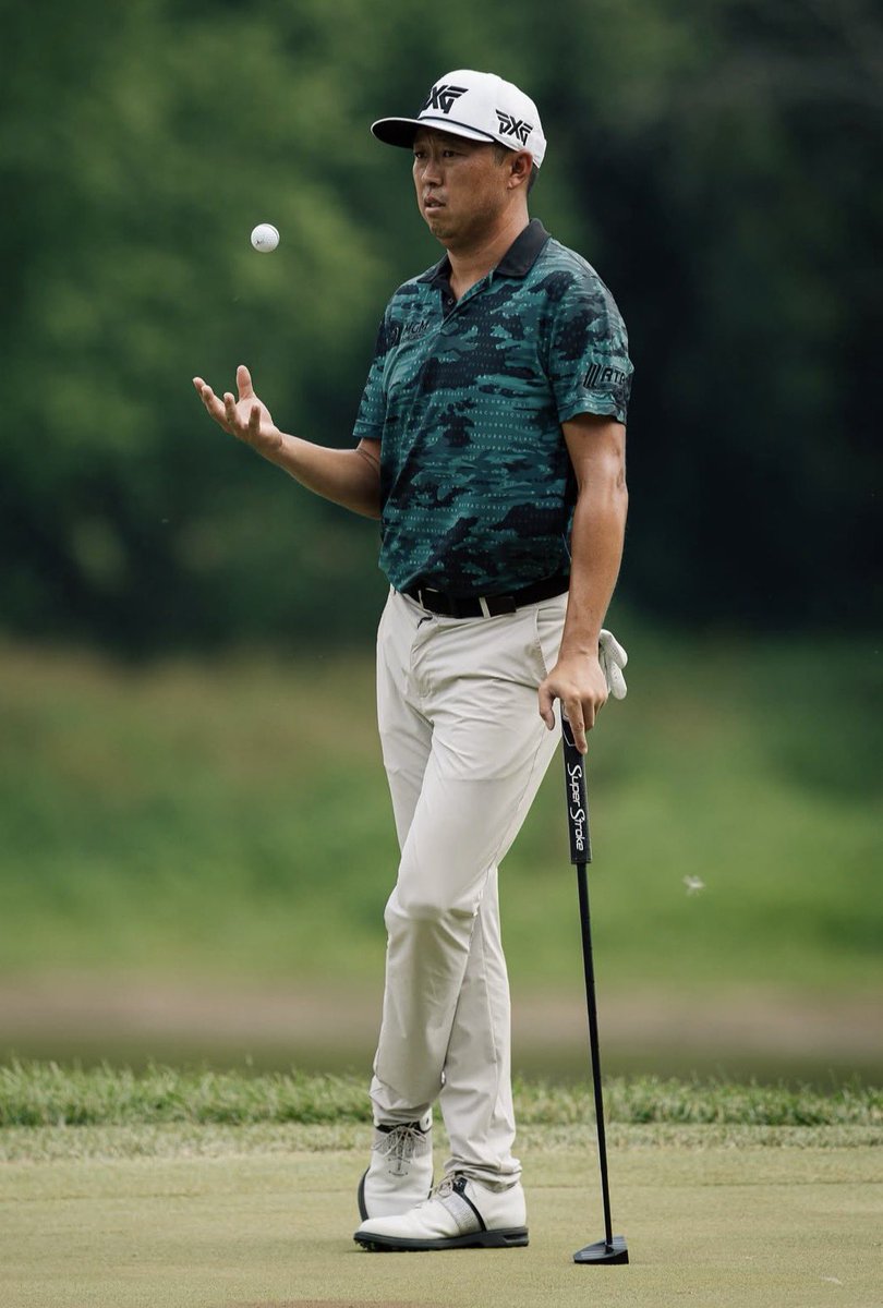 ryleyfitz's tweet image. 🚨 The #1 putter grip on the PGA Tour is in action this week at the John Deere Classic.
If the pros trust @SuperStrokeGolf , why wouldn’t you? 🏌️‍♂️
Use code RyleyFitzsimmons for a discount on your next grip upgrade.
#SuperStroke #JohnDeereClassic #JDC2025 #discount