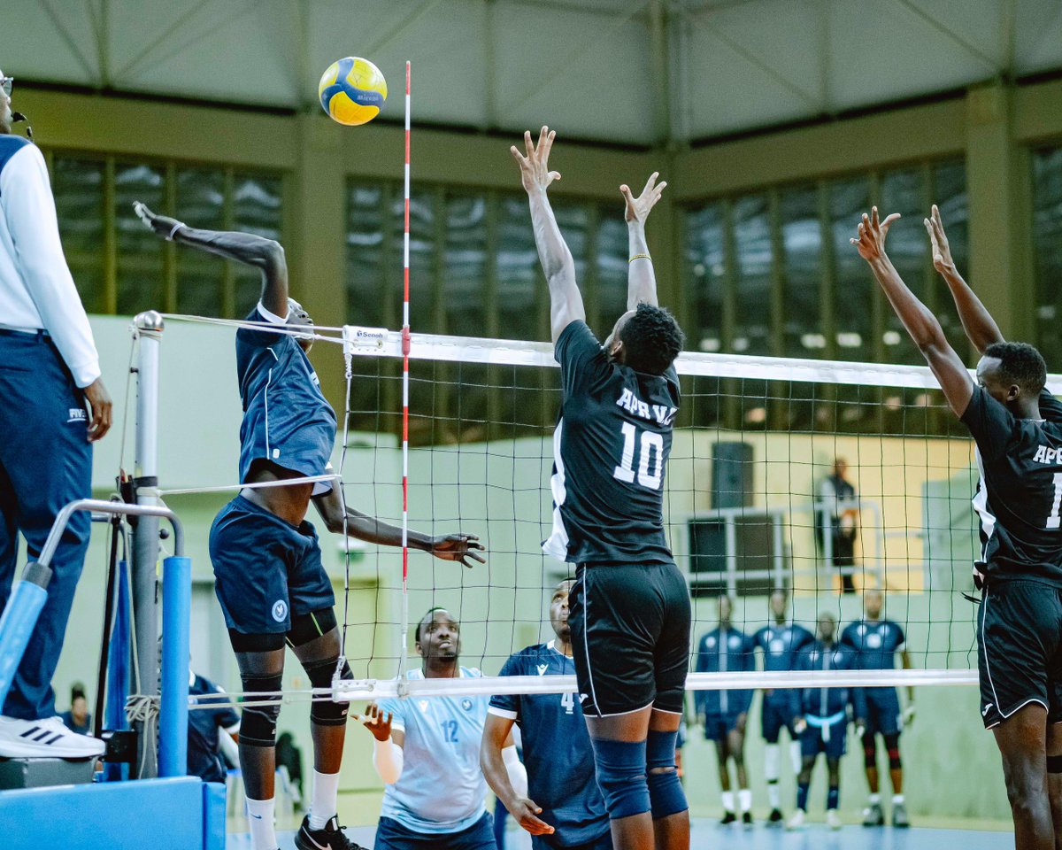 Rw_Volleyball's tweet photo. #LiberationCup 

🔴Live Games Updates (Men)
📍Petit Stade

Final 🥇

APR 2-3 POLICE
(22-25, 25-22, 25-20, 22-25, 10-25)

Police VC crowned the winners of #LiberationCup25 

#RwandaVolleyball  #Kwibohora31 https://t.co/GUkG7QrYWb