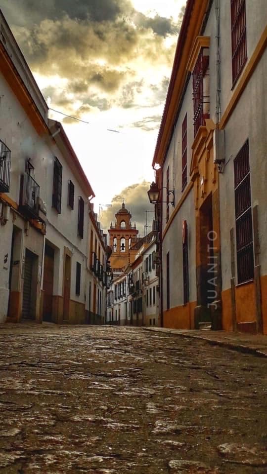 Calle Montero, San Agustín al fondo