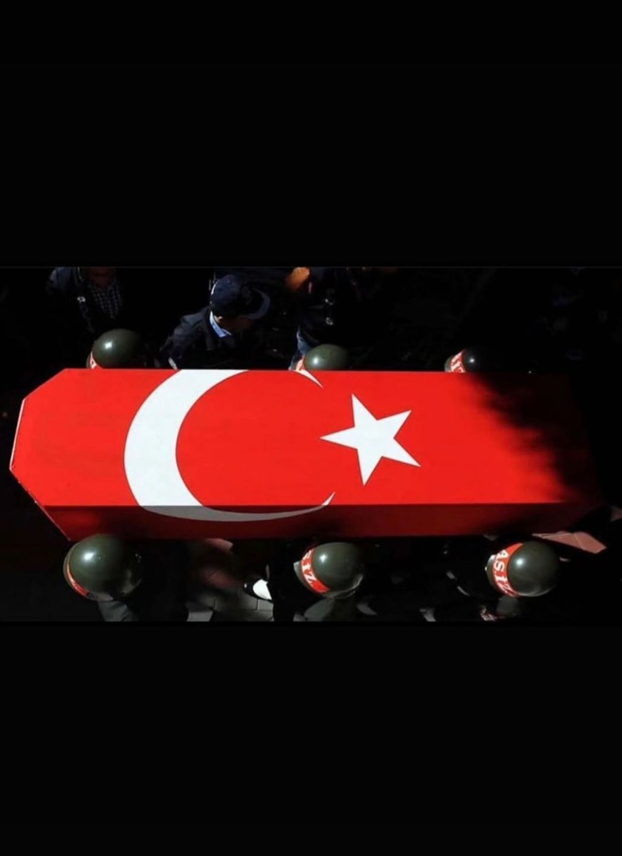 Pençe-Kilit Harekât bölgesindeki bir mağarada metan gazına maruz kalarak şehit düşen 5 kahraman Mehmetçiğimize Allah'tan rahmet, aziz şehitlerimizin acılı ailelerine baş sağlığı ve sabır diliyorum. 
Milletimizin başı sağ olsun...