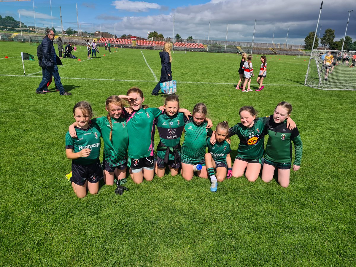 Another great pic from our U10 Lgf blitz teams. Maith thú cailín óga 🟢 ⚫️ 👏 🙌 ⚽️