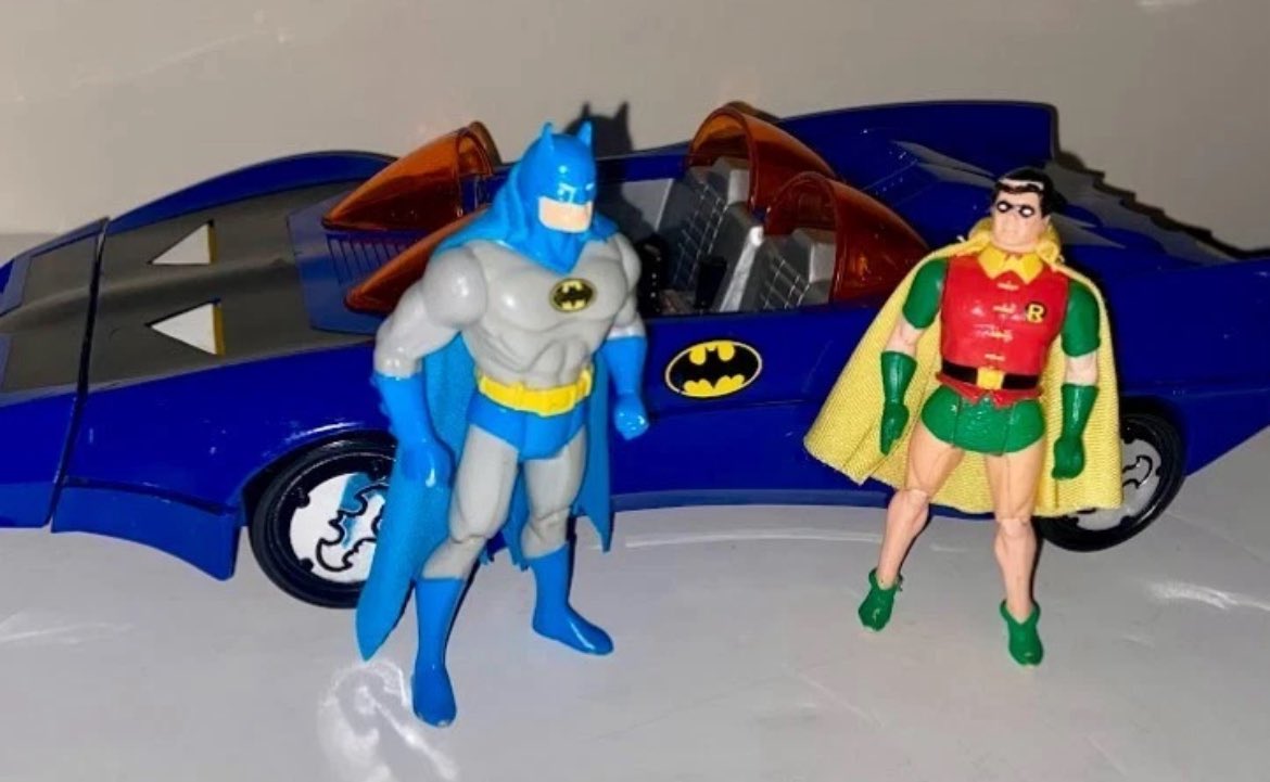 Check out 1984 Kenner Batmobile with Batman &amp; Robin Figures #Vintage ebay.us/m/Dmu8I3 #eBay  
<a href="/eBay/">eBay</a> #eBayFinds #KennerToys #BatmanToys #DCComics #VintageBatman #ToyCollectors #ActionFigures #80sToys #RetroToys #batman #batmobile  #collectible #retro #nostalgia #nostalgic