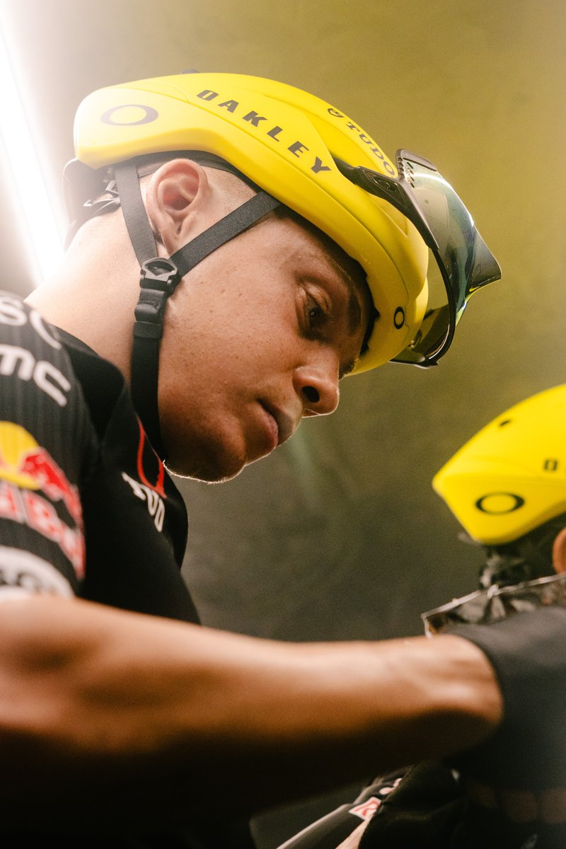 TudorProCycling's tweet image. A touch of Yellow for stage 2 @LeTour