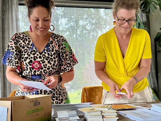 Nathalie en Chantal zijn een lichtpuntje voor mensen in verborgen armoede ogld.nl/TqmP