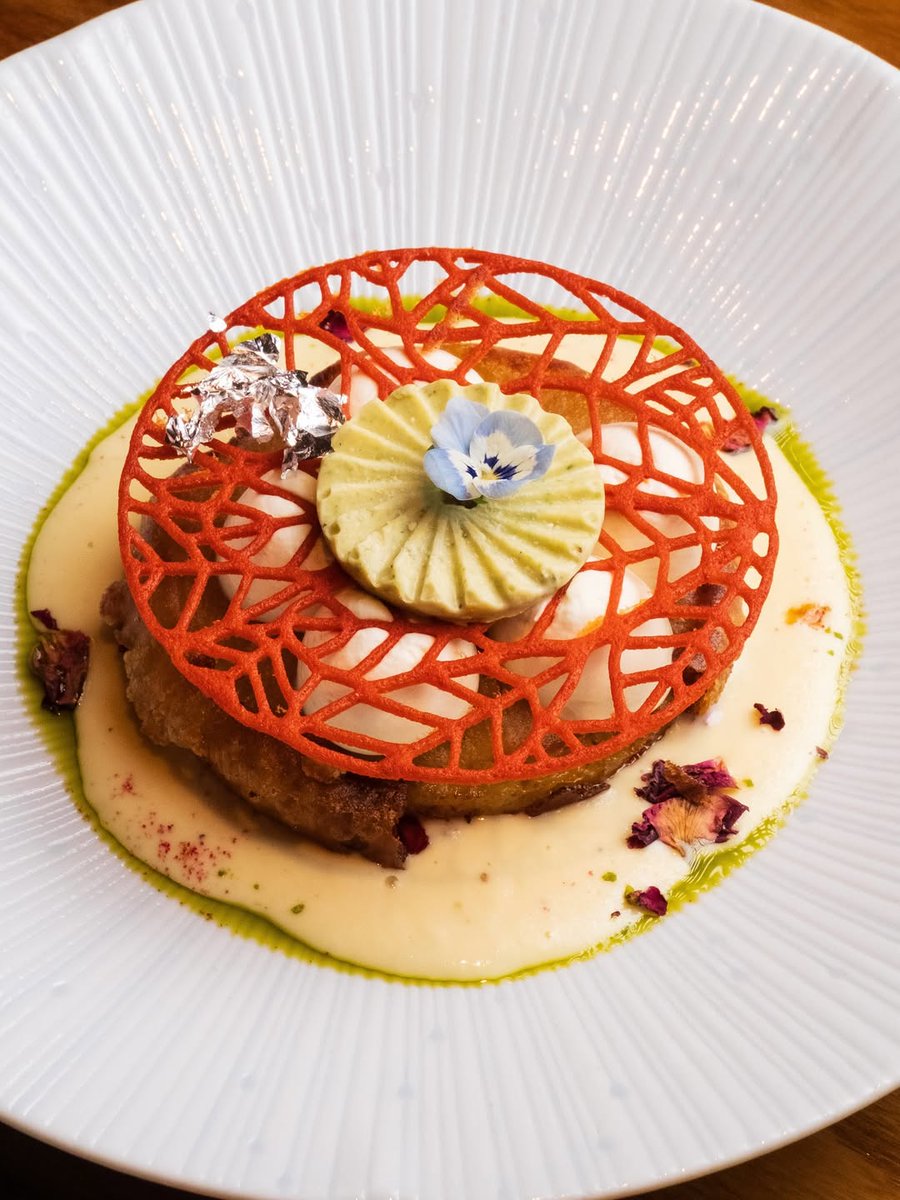 A twist of tradition, dipped in indulgence.
Our golden Pineapple Jalebi is not your usual mithai, it’s a playful reimagination.
-
Crisp jalebi swirls meet rabri chantilly, pistachio kulfi, delicate tuile and a drizzle of pistachio oil. Sweet, crunchy, creamy, nostalgic… and