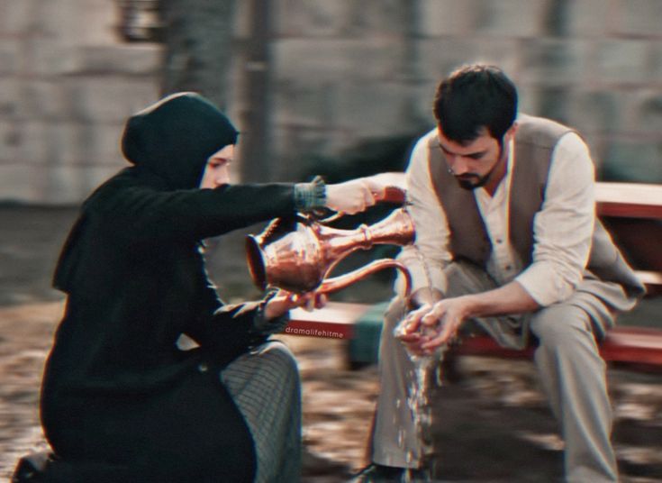 sahafonwatty's tweet photo. #RüzgârGülü , “Kayıp” bölümüyle şimdi Wattpad'de! 🍃
Dehşet bir bölüm, heyecan dorukta. Kemerlerinizi sıkınız. 🙈
Hikâyeye direkt ulaşmak için aşağıya linki bırakıyorum. 🍃🤎

#CünZey #MinMer #MinaDemirtaş #MertYazıcıoğlu #KızılGoncalar https://t.co/3BBdFhI7i5