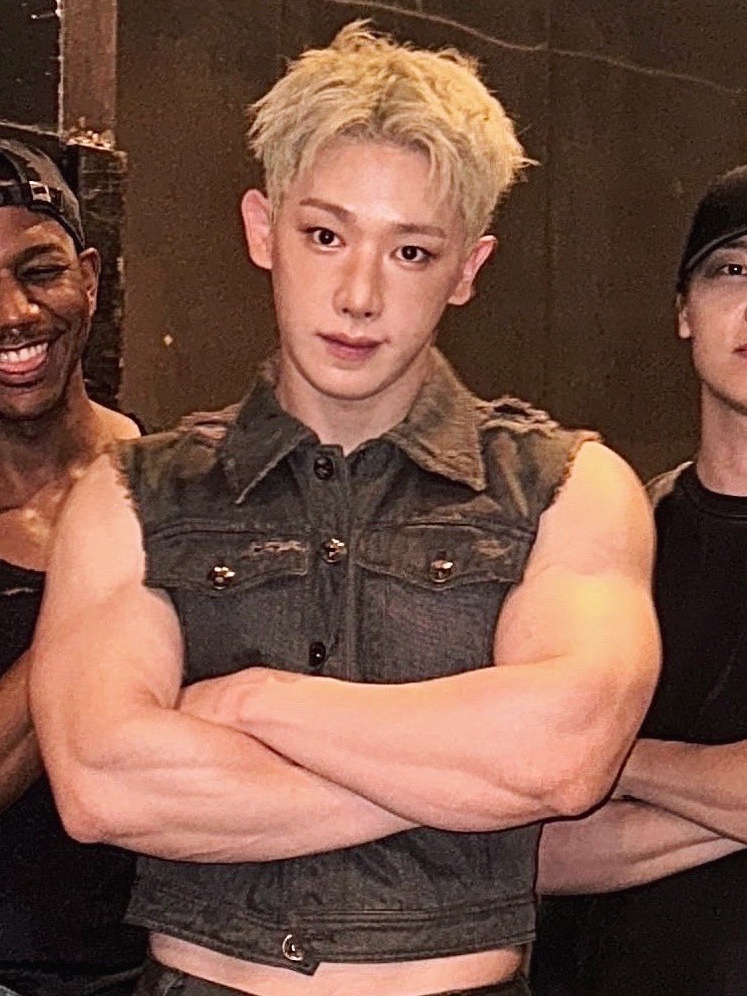 hourlywnh's tweet photo. ᙏ̤̫ #원호 #WONHO @official__wonho https://t.co/uwukNxnkNs