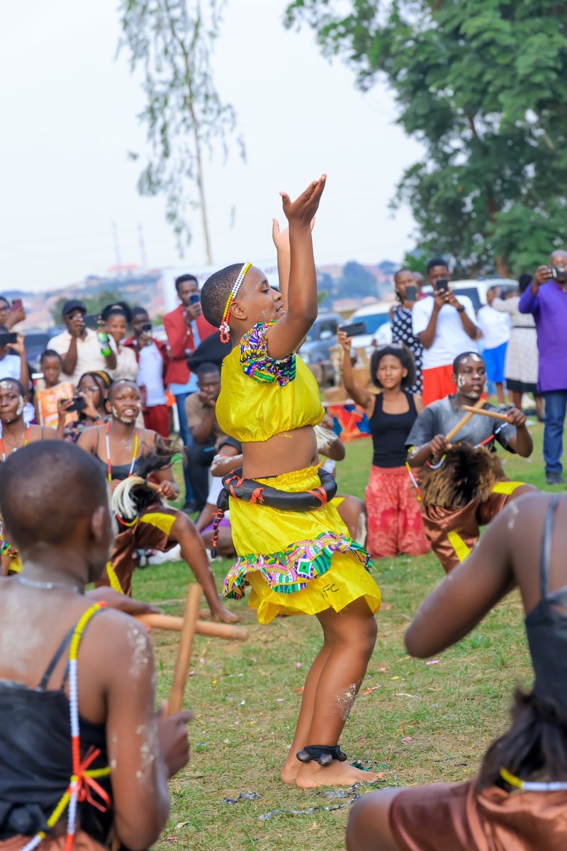 Trinity College Nabbingo (@triconaofficial) on Twitter photo 📸 IN PICTORIAL | FOLK DANCE
A rich showcase of culture, rhythm & heritage at <a href="/TRICONAOfficial/">Trinity College Nabbingo</a> MDD 2025 📸 IN PICTORIAL | FOLK DANCE
A rich showcase of culture, rhythm & heritage at <a href="/TRICONAOfficial/">Trinity College Nabbingo</a> MDD 2025