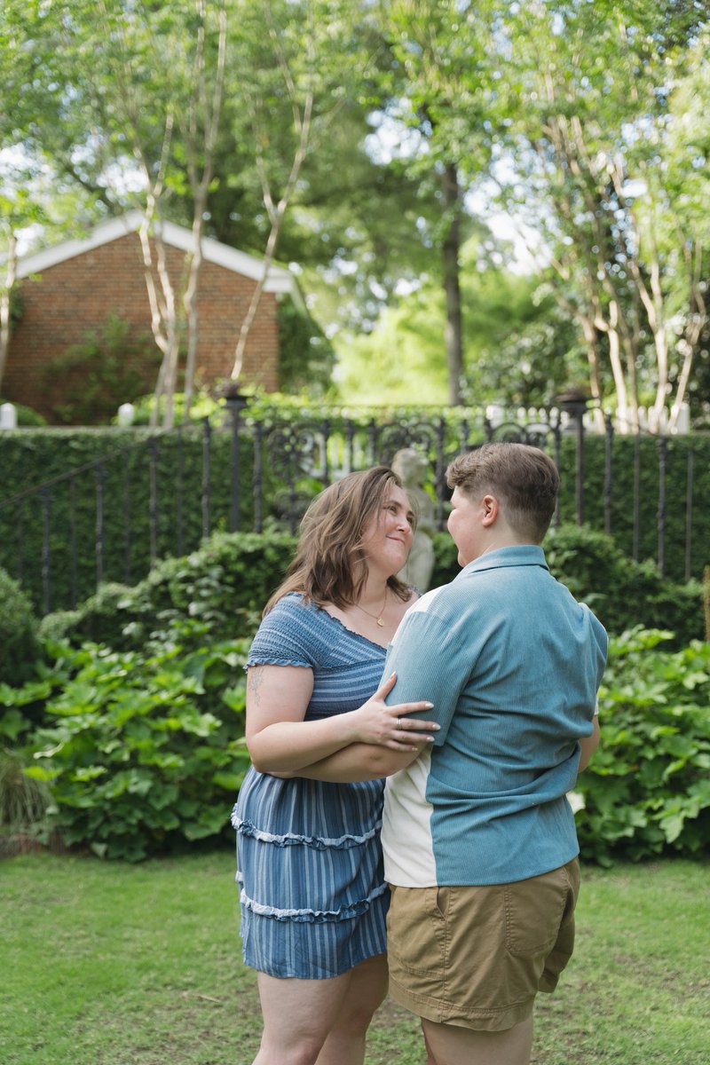 Haught_Shot124's tweet photo. Life update: I got engaged to the the girl of my dreams ❤️

#lesbians #wlw https://t.co/04eY6o4qpN