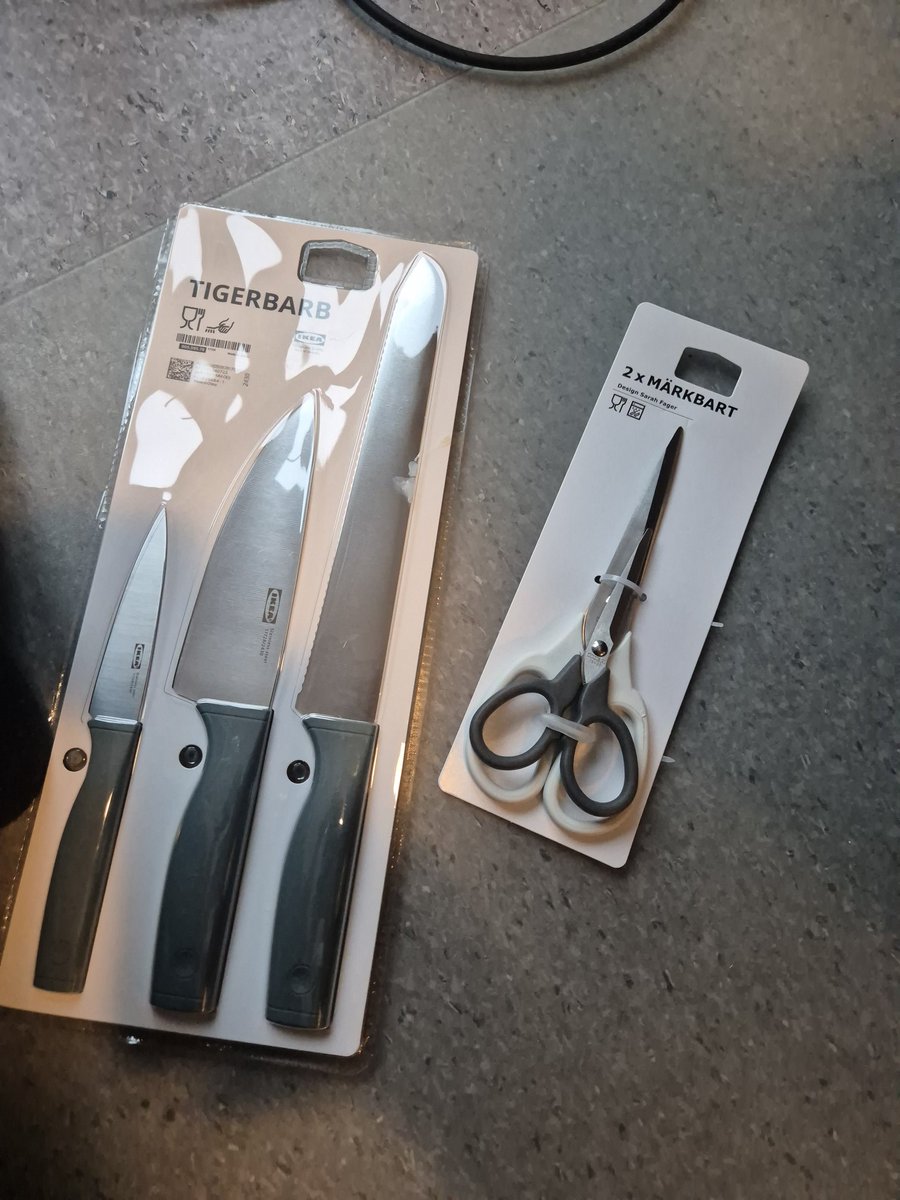 hey <a href="/IKEA/">IKEA</a> here's a question for you: how the fuck do I open this