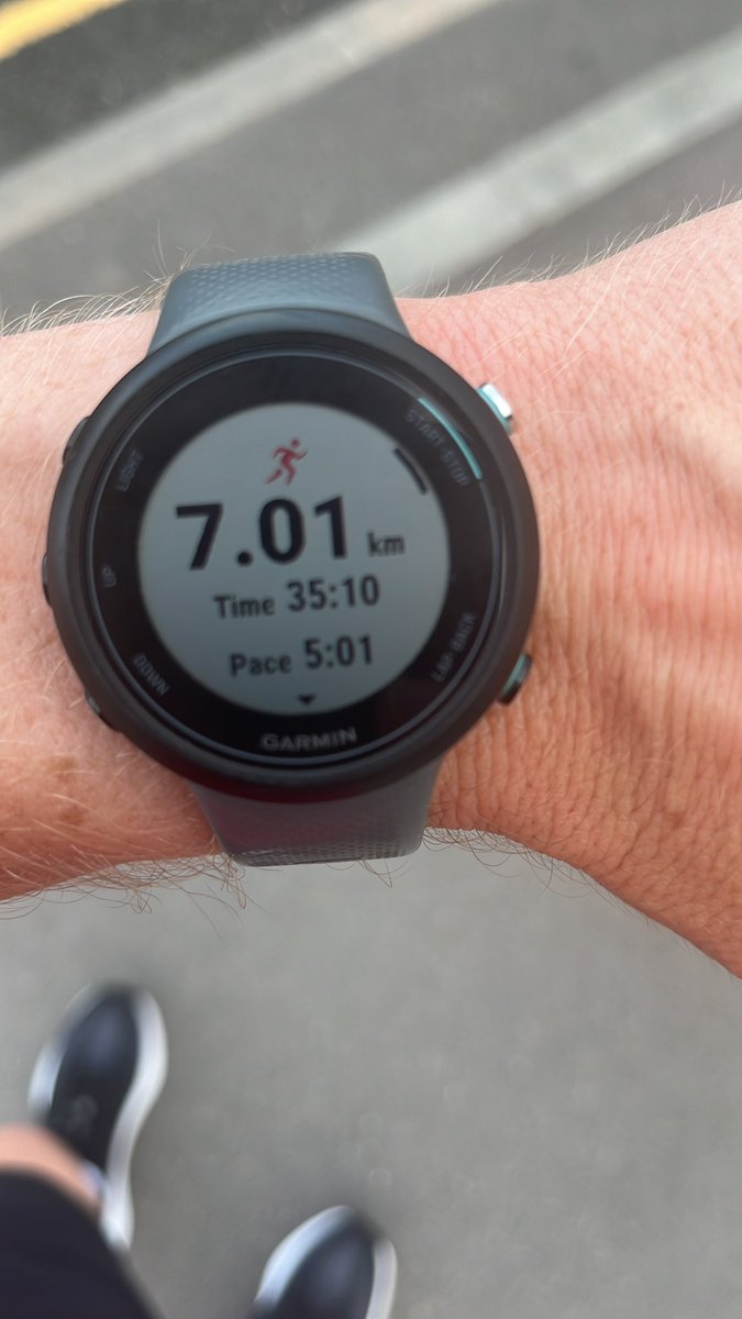 No pre season for me this year…but that doesn’t mean I can’t push the envelope.  Sprints and 7km on a Sunday evening. #LovelyStuff