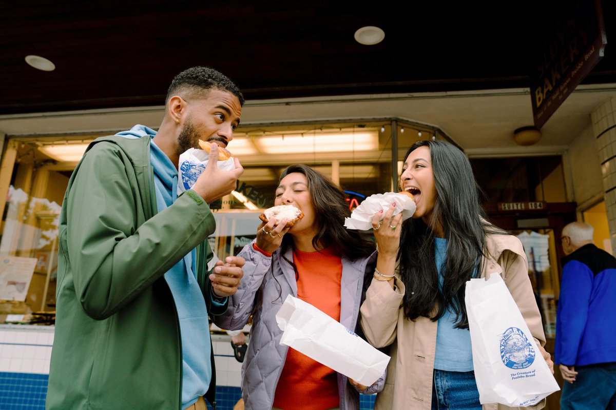 From small towns to big flavors, our Official Visitors' Guide has all the travel inspiration you need for a trip to Washington. #StateOfWaTourism #WaState #PNW

🥐 Start planning today: bit.ly/3zNXG6j