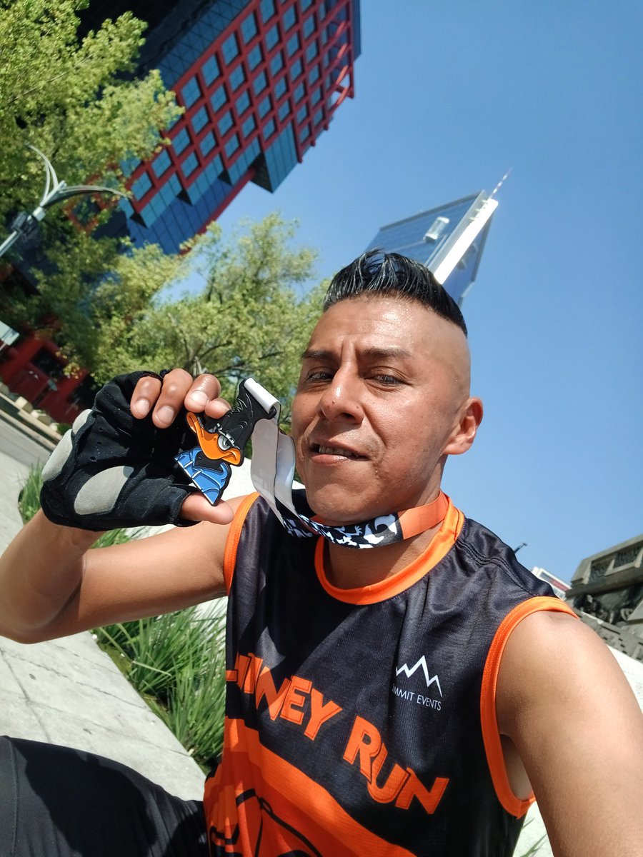 juliobikerun555's tweet photo. Por partida doble ππ y se corriΓ³ tambiΓ©n la #LunneyRun π―π¦ #CarreraLunneyRun π―π¦ππ¨ chiquitillla de #5K mood #Virtual @SumandoKMx #SummitEventsPremium #YoElegiCorrer #YoCorroConSummit @ManicomioRunner #FamiliaSummit @CanalRunning @MeEncantaCorrer @CorroAMiPaso @Aca_Runners https://t.co/kEpoSK3Mk4