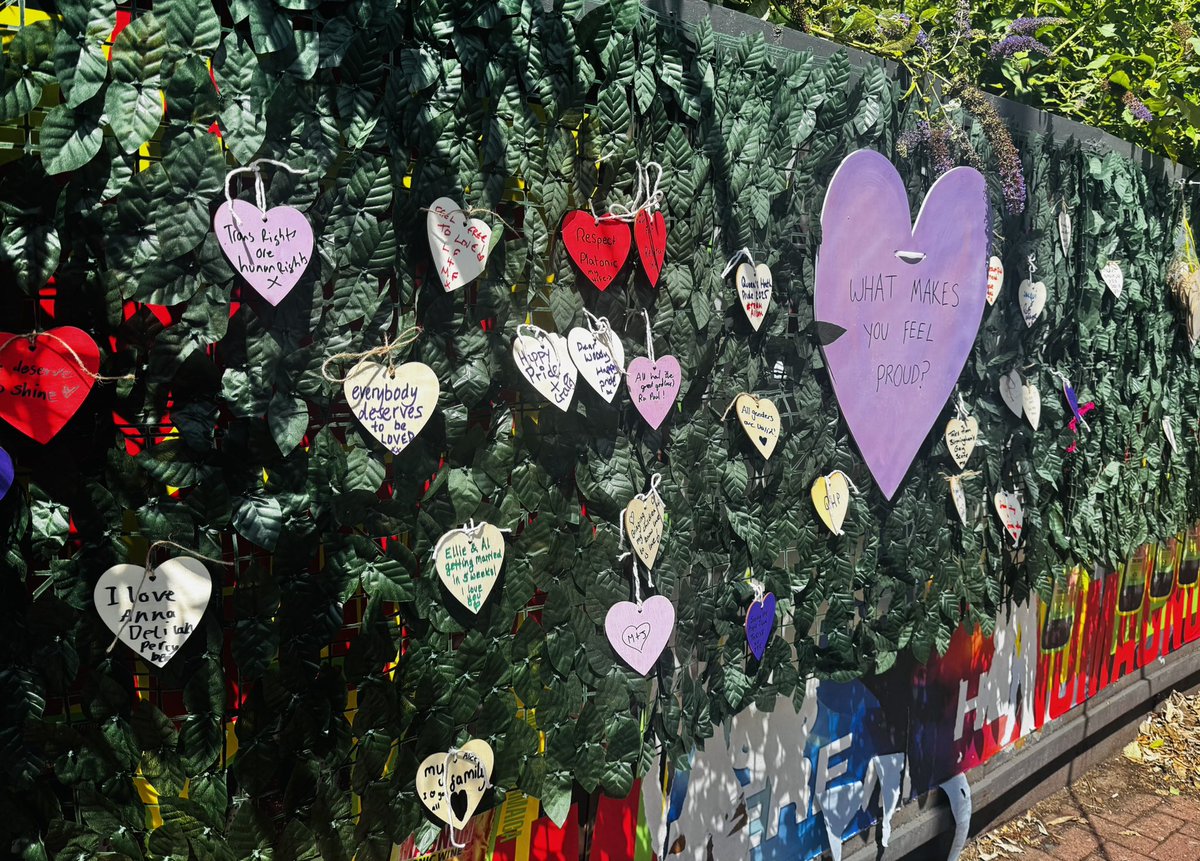 MoseleyHeathWMP's tweet image. High visibility patrols around Kings Heath High Street and Queens Heath Pride today with @enjoykingsheath ⭐️
Thank you to everyone that stopped by to say hello 👋 we hope you had a wonderful weekend!
@NKirkpatrickWMP @WMPolice