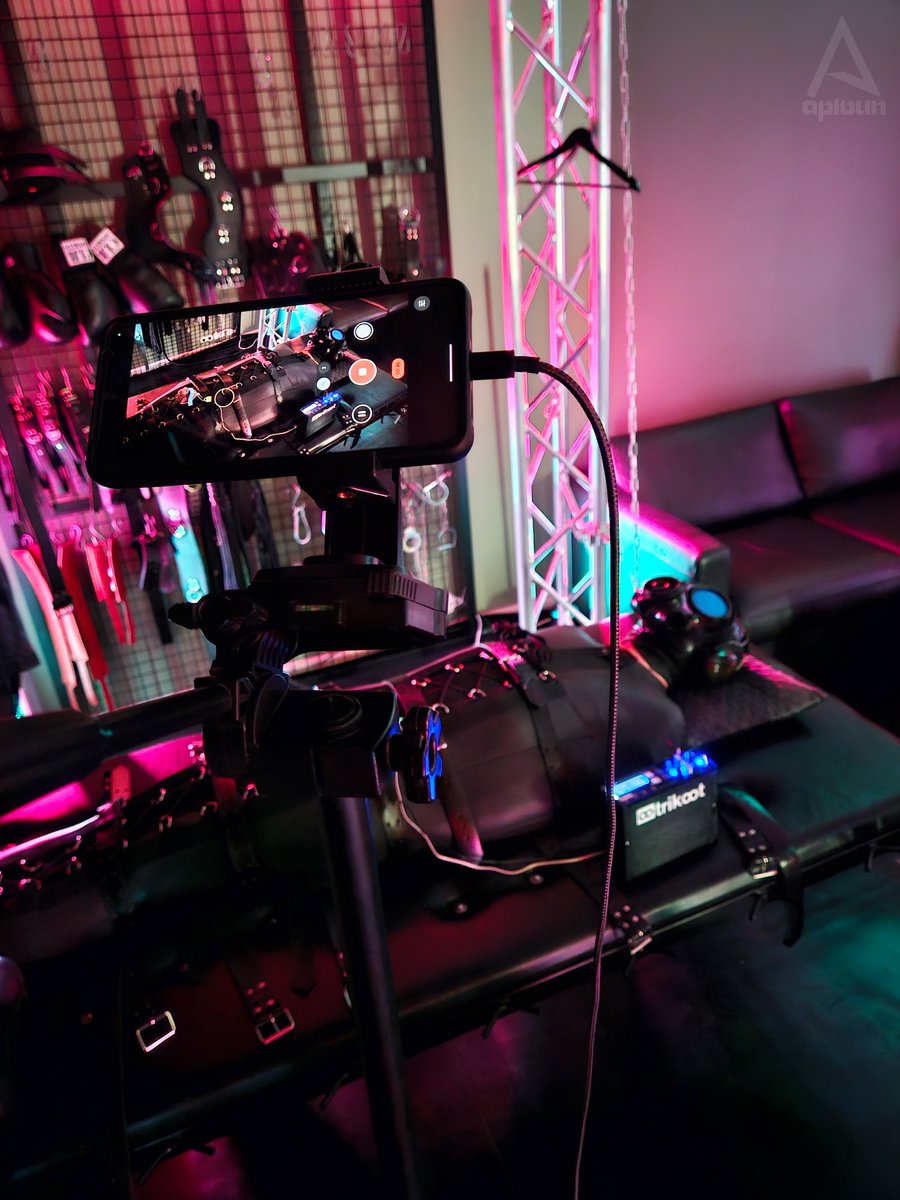 Behind the scenes with <a href="/trikoot/">Trikoot ✈️</a>