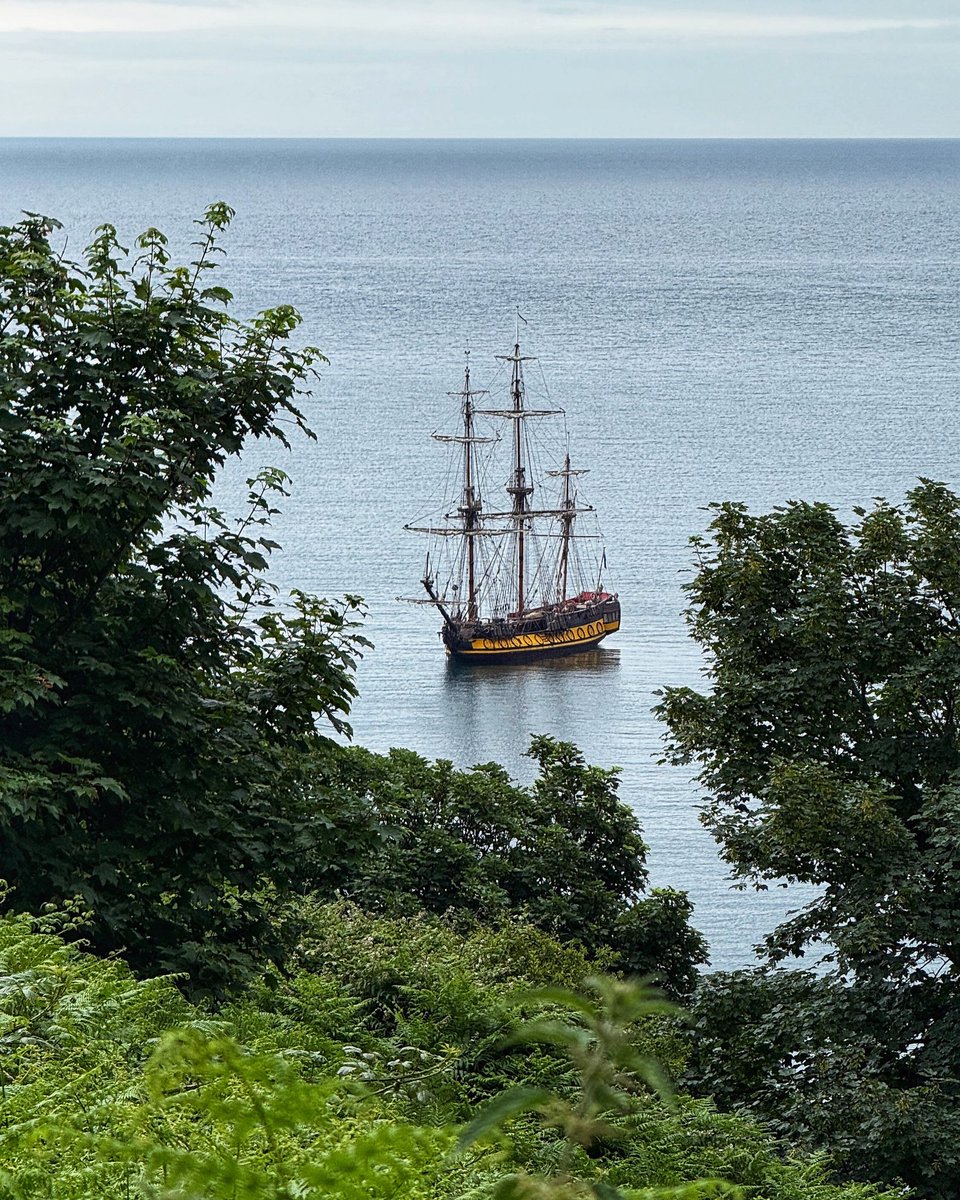 Anchored in Killiney Bay, #Dublin 🏴‍☠️