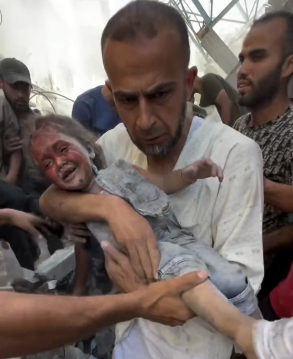 nahed_hajjaj99's tweet image. Your children are safe in their homes while ours are buried underneath them.
Time is blood here in Gaza. The more time this genocide goes on, the more children are killed. Stop the genocide!