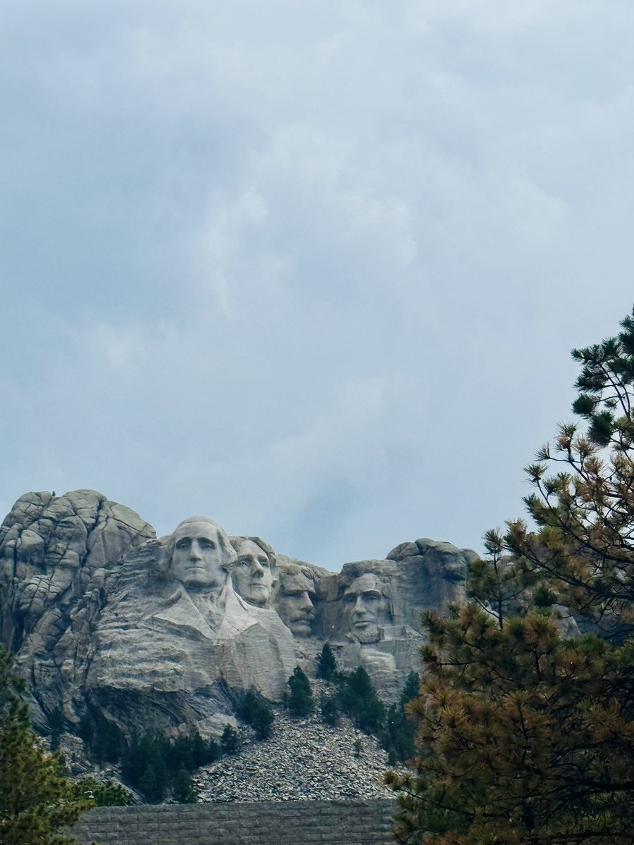 Visiting Mount Rushmore with family and friends was a powerful reminder of how much this country has to offer. From its natural beauty to its rich history, I’m grateful for moments like these that reconnect us to what truly matters.