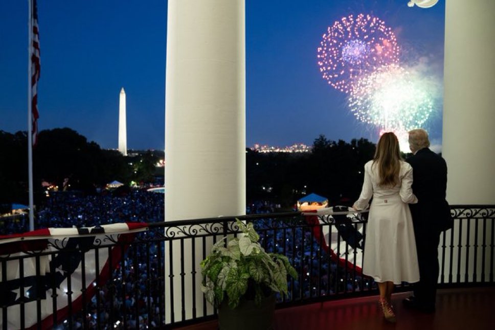 Love this photo! 🇺🇸🇺🇸