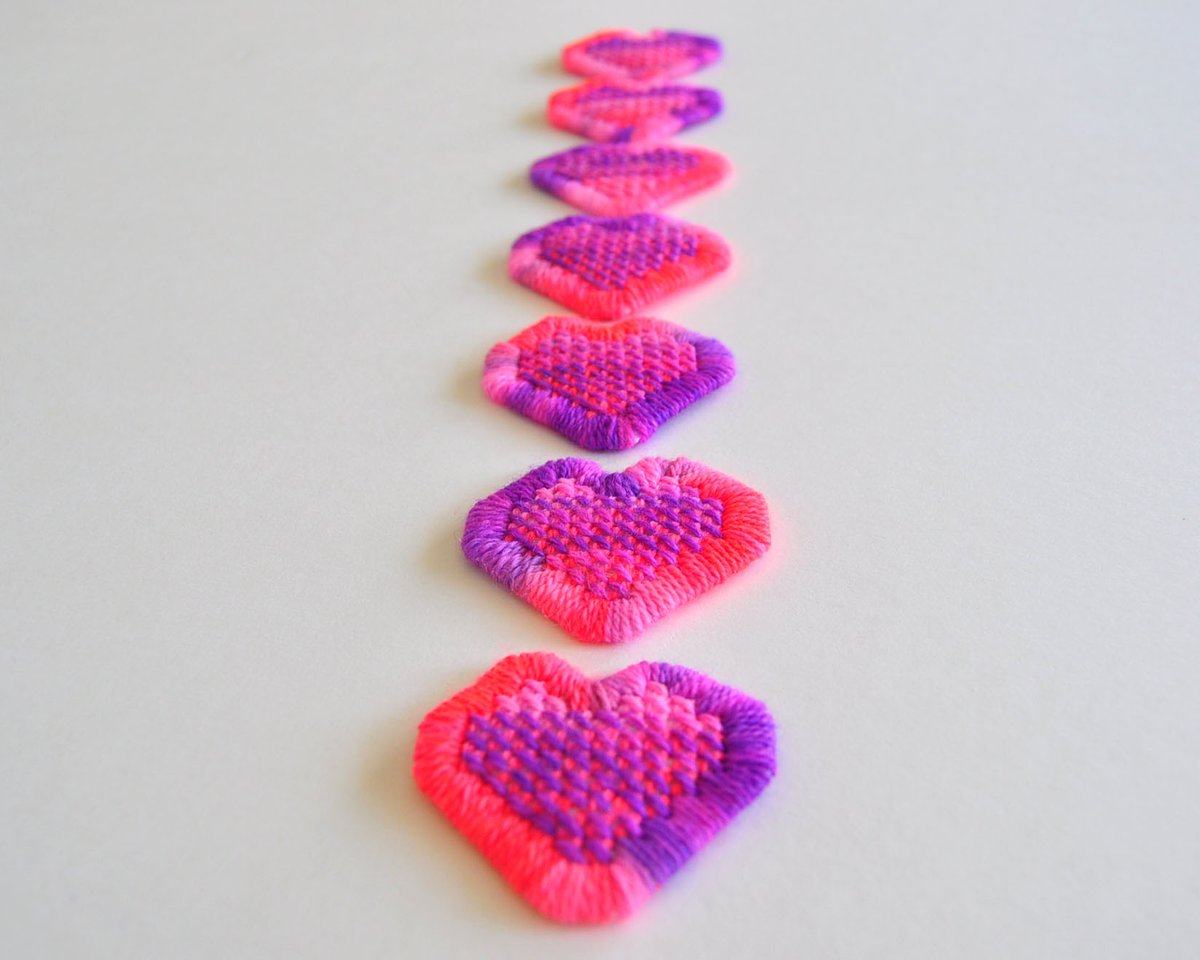 MalloryDonen's tweet image. SHOP UPDATE! ✨️🩷 

All cross-stitch patches are hand-stitched and designed locally by Mallory Donen in her art studio at the City Centre Artist Lodge, Vancouver, BC.

🔗 mallorydonen.com/shop/heart-x-s…

#mallorydonen #hearts #heartpatch #patch #crossstitch #handmade #gift