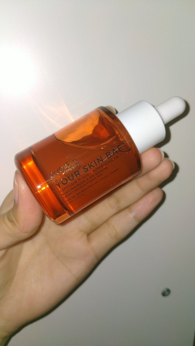 natoosweet's tweet photo. Avo azeclair ini termasuk serum exfo bukan? Aman di pakai tiap hari ga karna aku lagi jerawat on off? Kulit ku lagi kasar gradakan gitu apalagi di dagu karna udah 3 minggu ga exfo, cuma kalau exfo jerawat ku jadi meradang lagi dan susah ilang nya walaupun itu persentase rendah https://t.co/q1DKsXy7sk