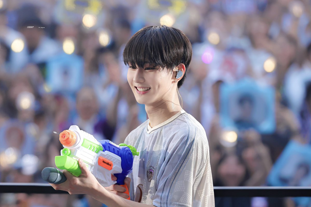 caster_jw0209's tweet image. 250706
#์ ์ #JUNGWON #ใธใงใณใฆใฉใณ
#์ํ์ดํ #ENHYPEN