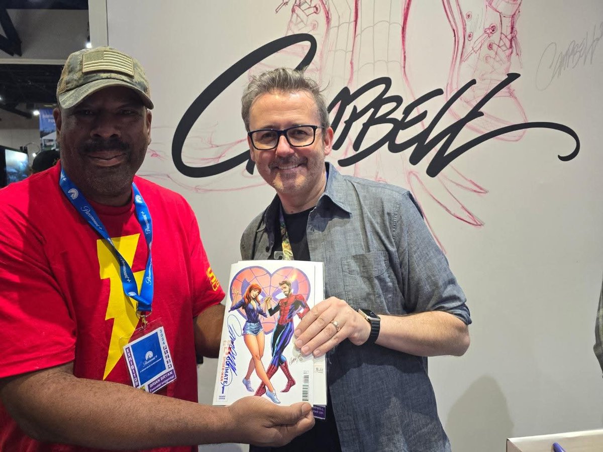 thescificenter's tweet image. Can't with to catch up with @jscottcampbellart to get some more stuff signed , I dont have a very big personal collection anymore, but I do hang on to stuff like this for me  #jscottcampbell #ultimatespiderman #nerdculture702 #SDCC25