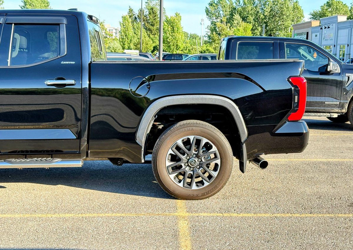 I want to think that whoever parked this pickup truck really tried their best, but I suspect I’d be disappointed by the truth.

Perhaps it’s for the best that this remains unanswered.

#ldnont #canada