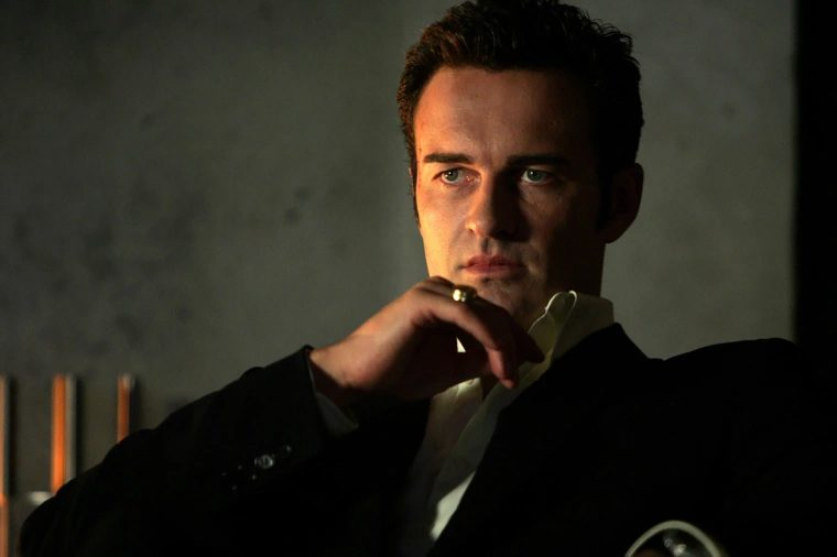 Julian McMahon, star of "Fantastic Four," "Charmed," and "Nip/Tuck," has died at 56 after a private battle with cancer. The Australian actor was celebrated for his talent, charisma, and beloved TV and film roles.
bleedingfool.com/news/julian-mc…