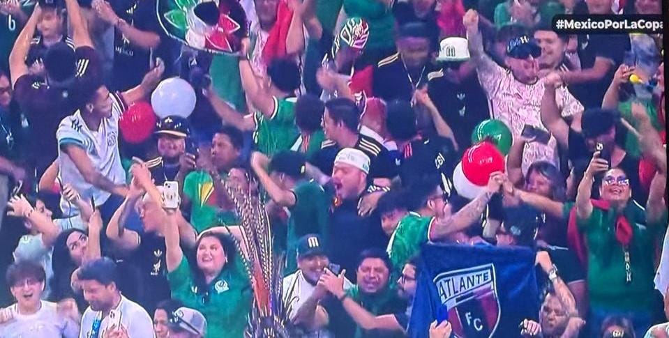 ¡La Famila Azulgrana, siempre en los mejores eventos!
Apoyando a nuestra <a href="/miseleccionmx/">Selección Nacional</a> en la final de la Copa Oro frente a Estados Unidos.

#SerAtlante 
#TodosSomosAtlante