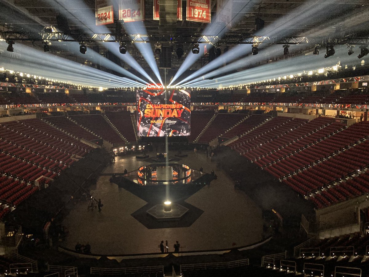 AnoSpot's tweet image. Drop a player or roster down below and ill predict their best ever result at a RLCS lan.