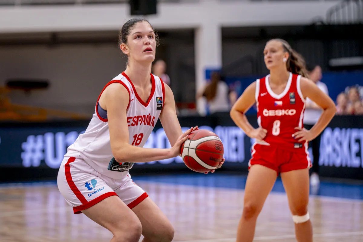 Nicole logged 10 points and five rebounds in Spain’s 89-44 win over Czech Republic in group play at the FIBA U18 European Championship! 

ℹ️ bit.ly/3TUg5IW

#TrueBlue