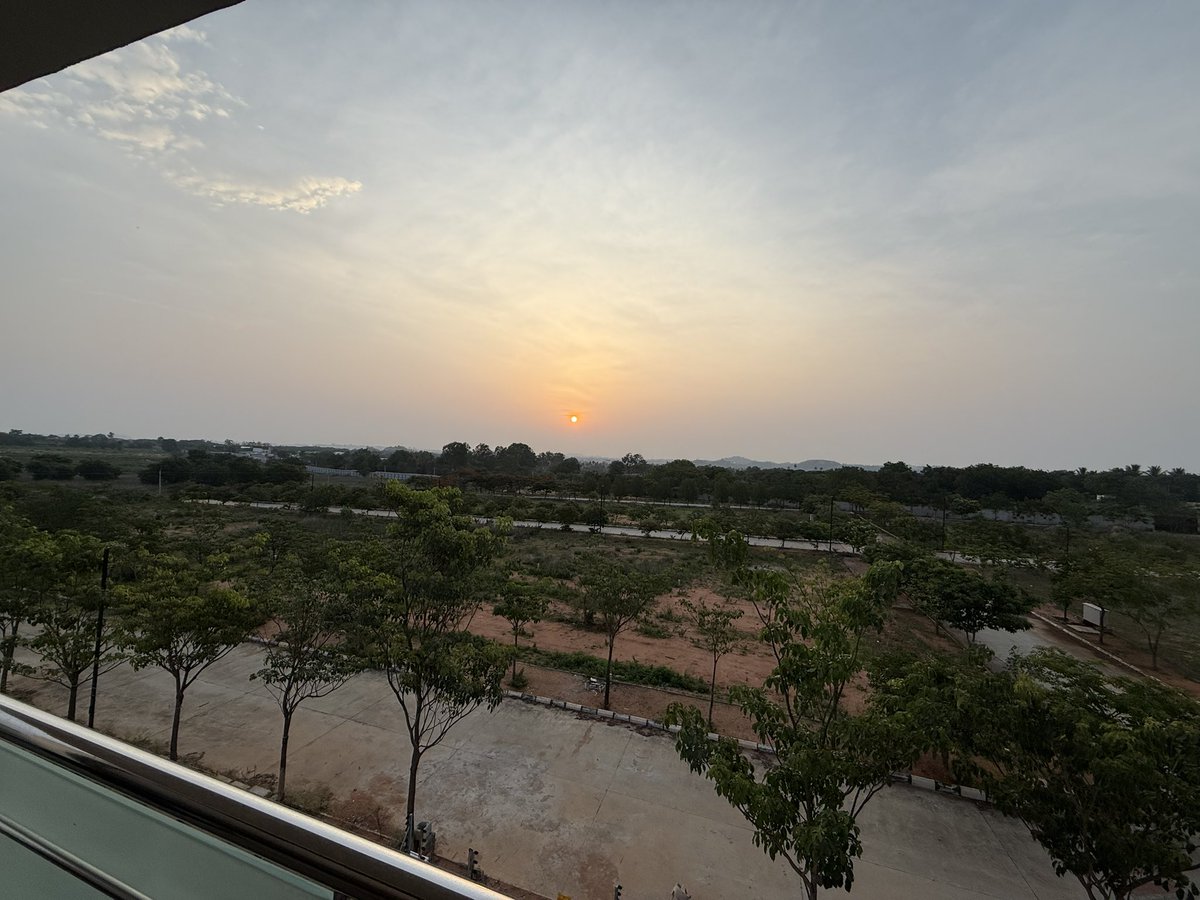 hawking2023's tweet image. “ GOOD MORNING “ 
Everyday Self-care
As long as you are breathing, everything is #possible 
Never quit trying.
Source : seffsaid.com
#GoodMorningEveryone 
#GoodmorningHyderabad 
#HappyMonday 
#Workahead 
#HappyBirthdayDhoni
#INDVSENG2025