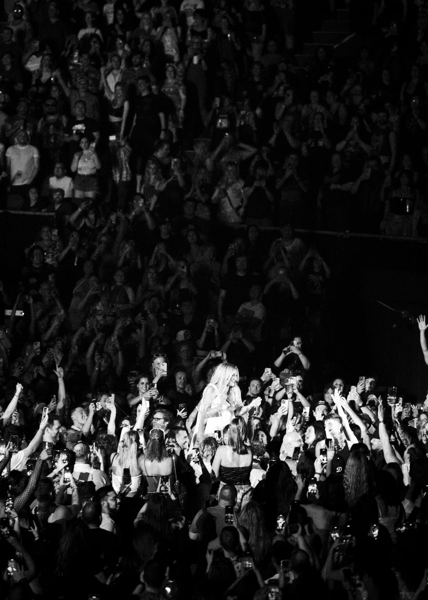 KeshaRose's tweet image. 