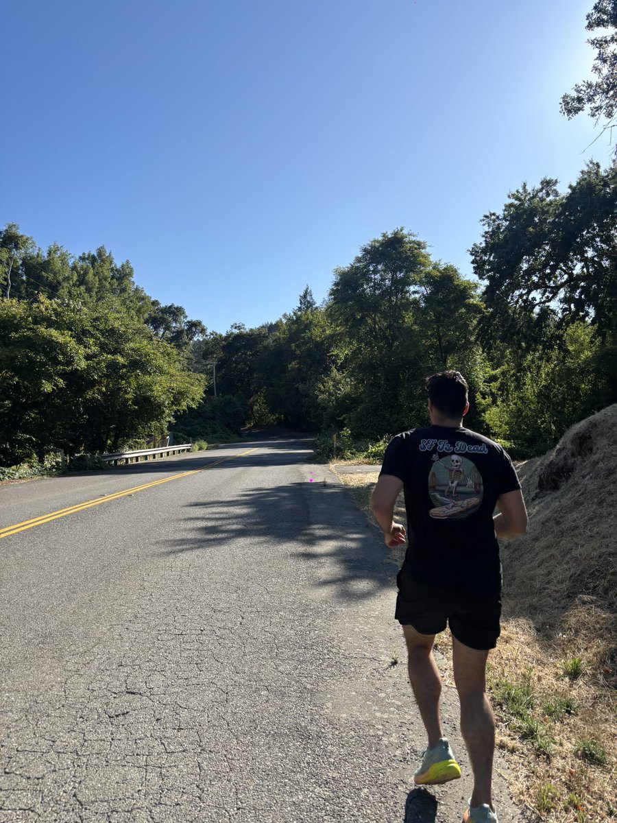 0interestrates's tweet image. running hills, grilling and discussing agentic workflow automation