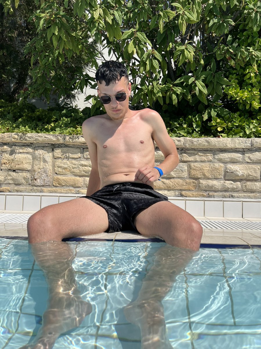 𝕾𝖟𝖎𝖑𝖆𝖗𝖉🐊 tweet media