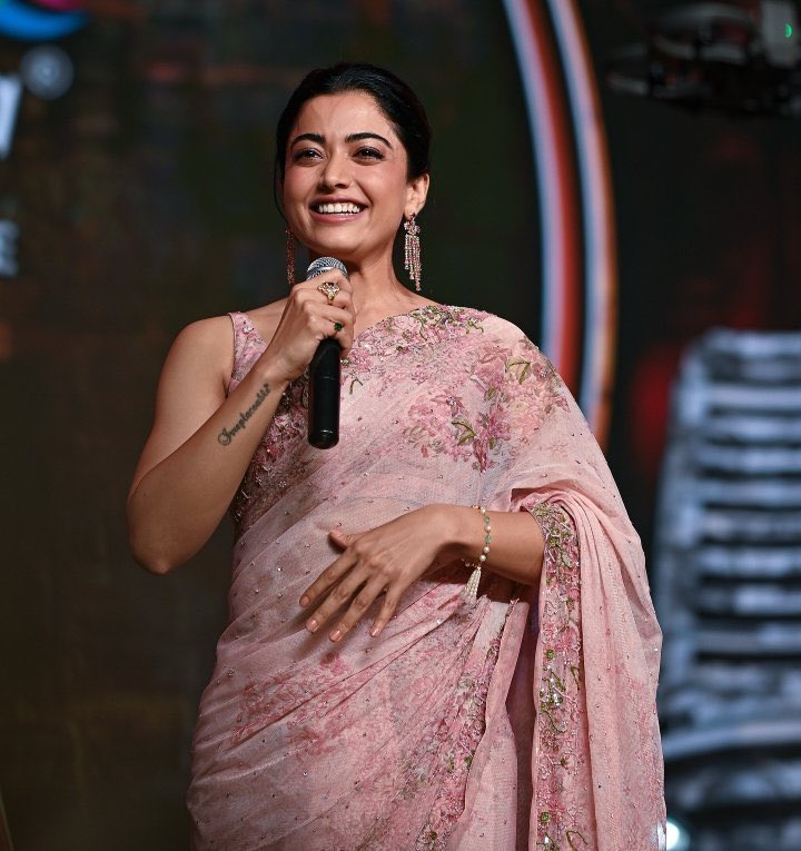 Rashmika Trends (@rashmikatrends) on Twitter photo .<a href="/iamRashmika/">Rashmika Mandanna</a>, you don't need to prove yourself to anyone. Trust your instincts, embrace your path, and keep forging ahead with unwavering confidence. Let others think what they will—we're not here to care about their opinions, just to see you shine 🫶🏻✨ #RashmikaMandanna .<a href="/iamRashmika/">Rashmika Mandanna</a>, you don't need to prove yourself to anyone. Trust your instincts, embrace your path, and keep forging ahead with unwavering confidence. Let others think what they will—we're not here to care about their opinions, just to see you shine 🫶🏻✨ #RashmikaMandanna
