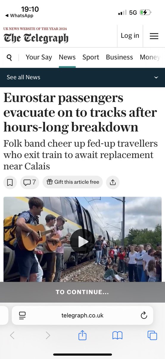 Finally made it to London, disembarking a full 11 hours after departure from Brussels. Congratulations to all fellow passengers for such camaraderie and putting up with a tough situation. Wishing you safe onward journeys.