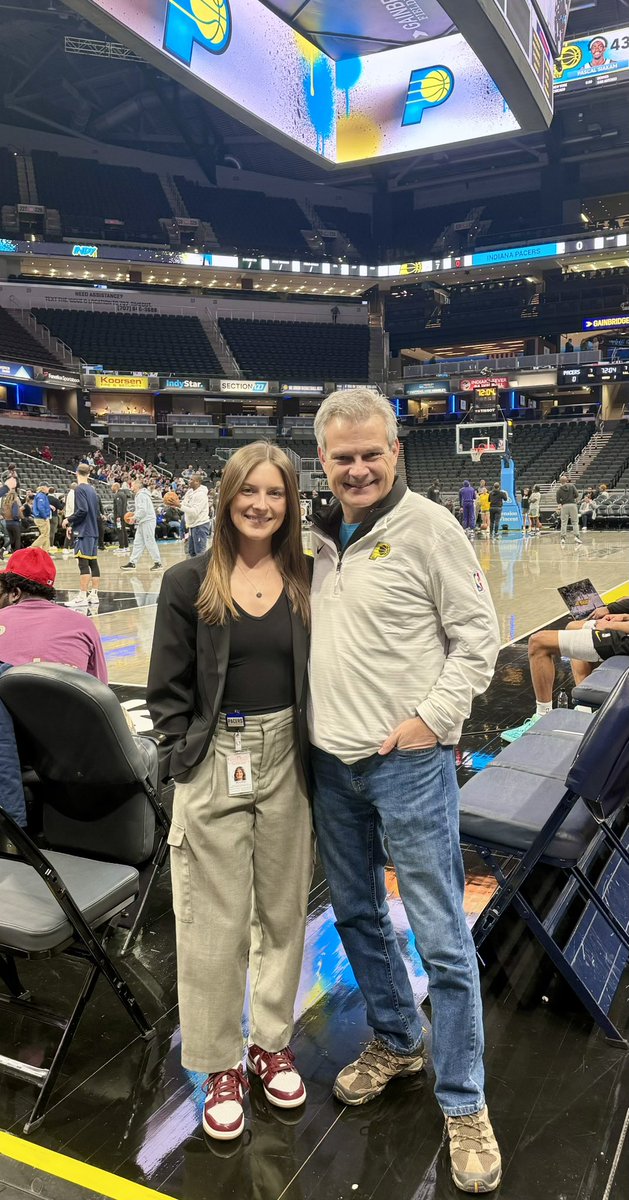 dougwmize's tweet image. Happy Birthday @marykmize! So glad to have you back home after working for the Pacers this season. Now they know what we’ve all known, everything gets better when you’re around. I love you! 🏀🎂
