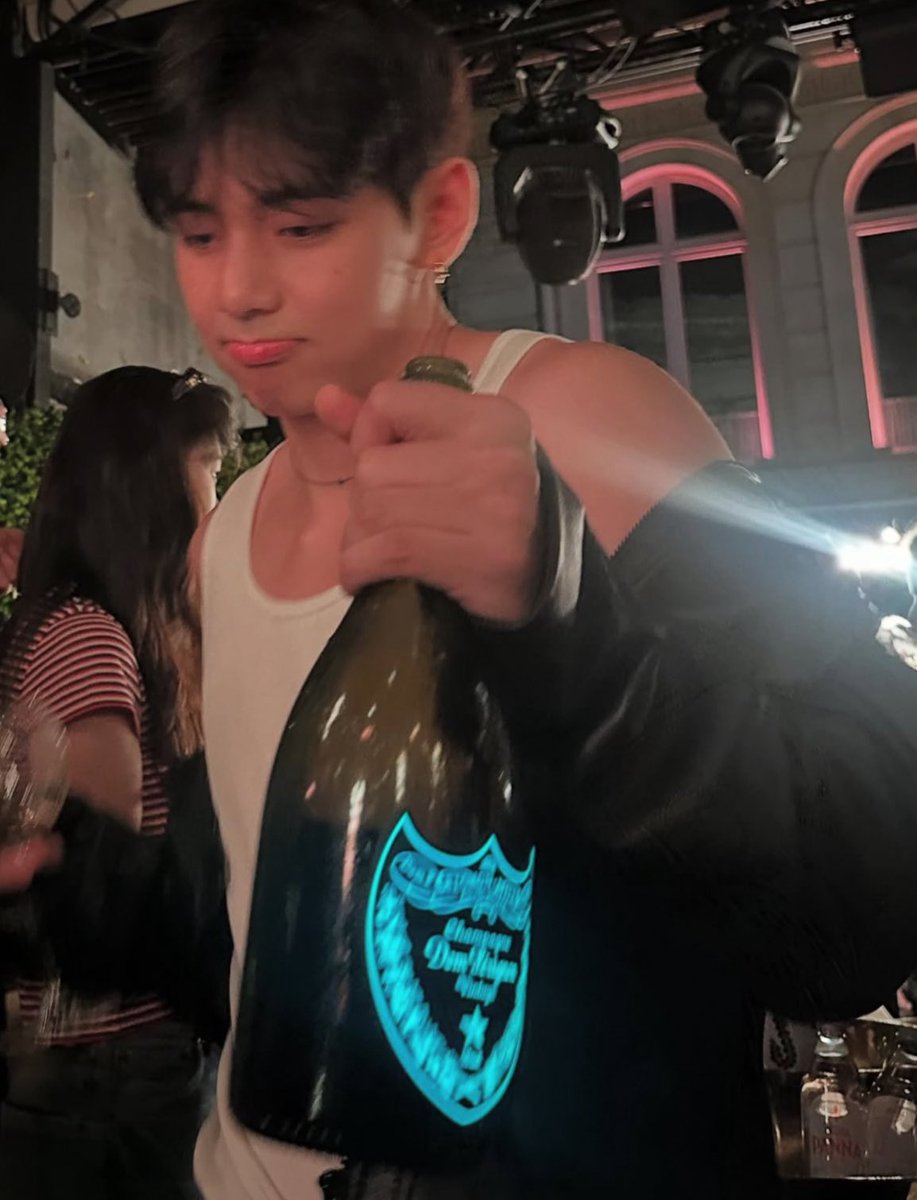 lee ⊙⊝⊜ tweet media