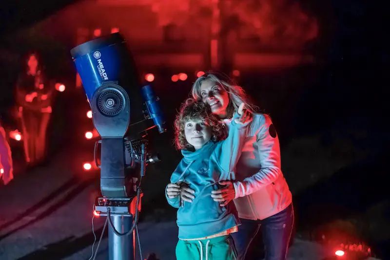 Sortir amb nens (@sortirambnens) on Twitter photo Viatja per les Galàxies... des dels Pirineus! Fes-hi una estada amb #MónNaturaPirineus i 🤩 coneix la mitologia i astronomia de les 🪐 principals constel·lacions amb l'activitat familiar "Viatja per les Galàxies"! 🔭sortirambnens.com/activitats/age… #sortirambnens #ambnens <a href="/FCLP_Fundacio/">Fundació Catalunya La Pedrera</a> Viatja per les Galàxies... des dels Pirineus! Fes-hi una estada amb #MónNaturaPirineus i 🤩 coneix la mitologia i astronomia de les 🪐 principals constel·lacions amb l'activitat familiar "Viatja per les Galàxies"! 🔭sortirambnens.com/activitats/age… #sortirambnens #ambnens <a href="/FCLP_Fundacio/">Fundació Catalunya La Pedrera</a>