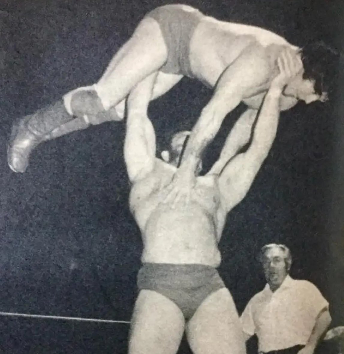 Yasser (@machoyasser) on Twitter photo On this day in 1980, Bill Dundee defeated <a href="/PaulElleringWWE/">Paul Ellering</a> at Mid-South Coliseum to win the AWA Southern Heavyweight Championship. On this day in 1980, Bill Dundee defeated <a href="/PaulElleringWWE/">Paul Ellering</a> at Mid-South Coliseum to win the AWA Southern Heavyweight Championship.