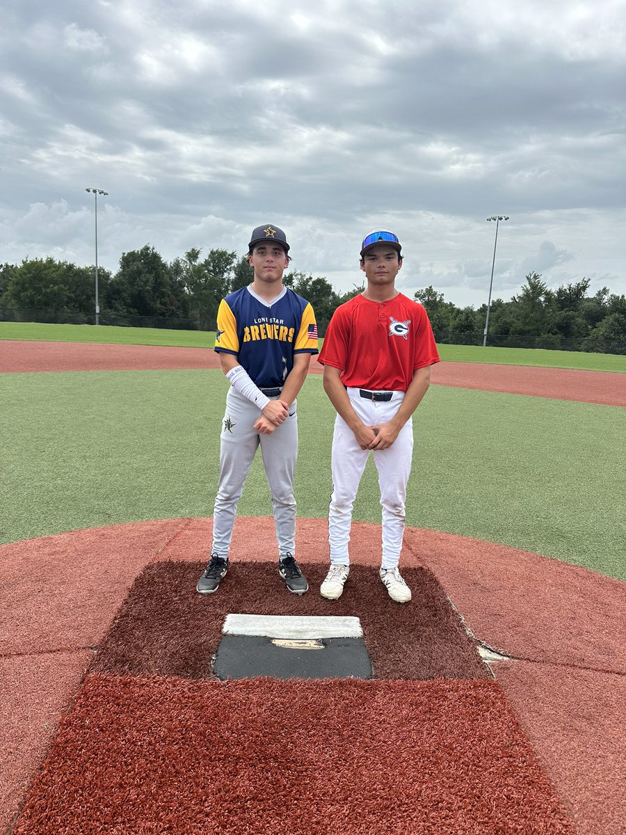 Results Baseball Tournaments (@rb_tournaments) on Twitter photo RBTournaments.com
30+ College Coach Showcase Tournament‼️
Brewers
🆚
Gladiators
PoG🏆:
🥇Troy Fulmer (<a href="/FulmerTroy7/">Troy Fulmer</a> ): 4-4, 4 RBI, 2 2B
🥇Max Romito (<a href="/RomitoMax/">Max Romito</a> ): 2-2 RBTournaments.com
30+ College Coach Showcase Tournament‼️
Brewers
🆚
Gladiators
PoG🏆:
🥇Troy Fulmer (<a href="/FulmerTroy7/">Troy Fulmer</a> ): 4-4, 4 RBI, 2 2B
🥇Max Romito (<a href="/RomitoMax/">Max Romito</a> ): 2-2