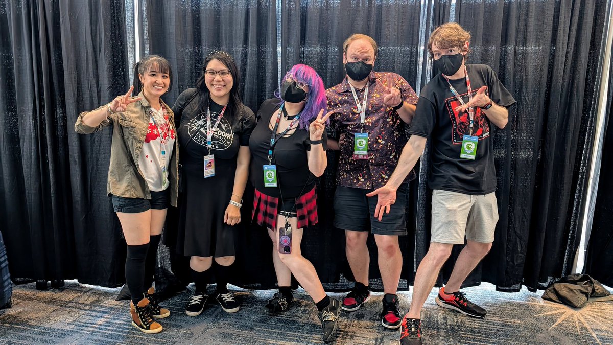 Got to quickly meet these lovely people!🥰
<a href="/BrittanyLaudaVO/">Brittany Lauda✨Vongola Decimo</a> 
<a href="/BaugusBryson/">Bryson Baugus - Voice Actor @ AX</a> 
<a href="/MattShipmanVO/">Matt Shipman</a> 

#AX2025