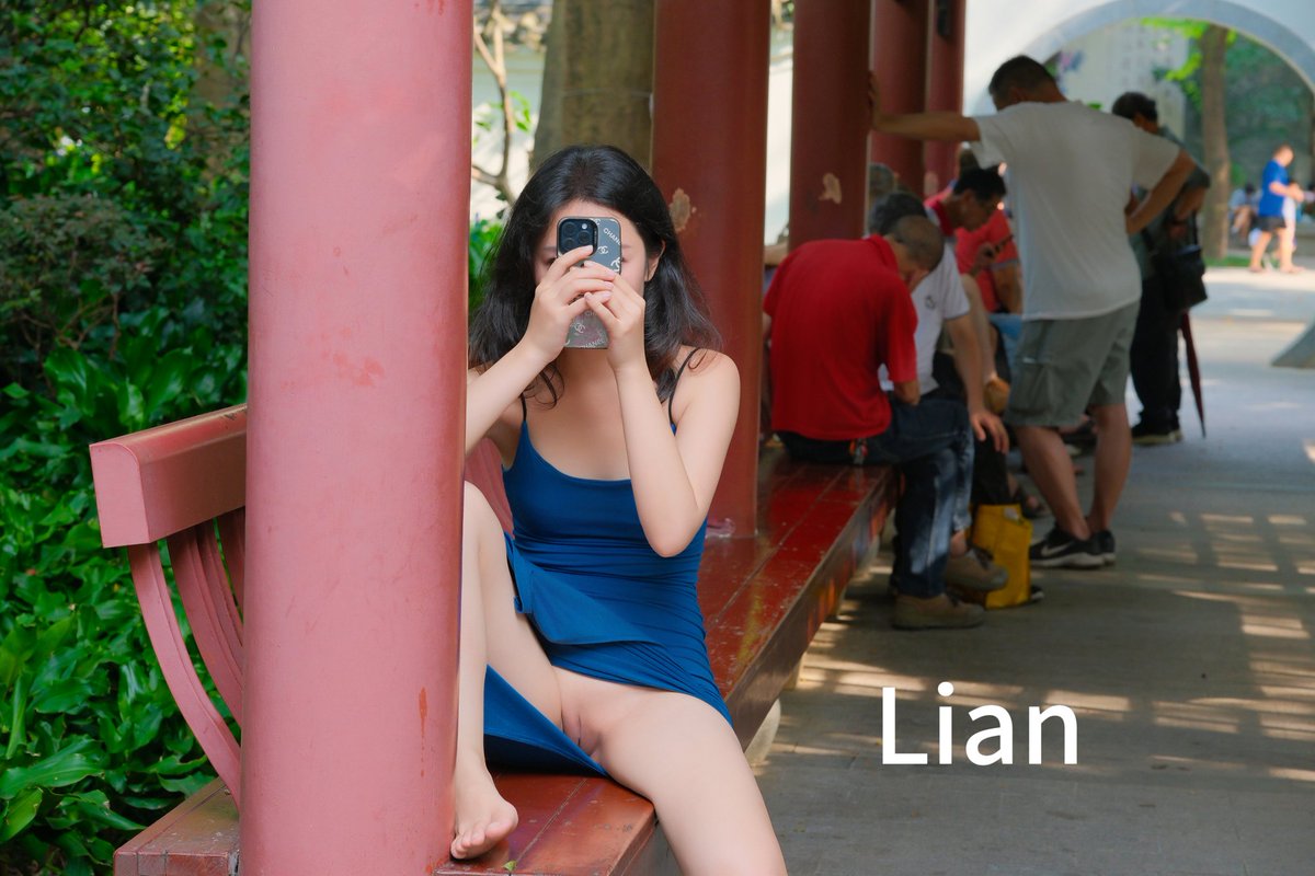 Look at  me！
#户外露出 #露出诱惑 #街拍
#公园暴露
模特<a href="/aoyou_xianyu/">夏芜-白虎一线天（无小号）</a> 
<a href="/Fengsiyuan/">Mr.死因</a>
<a href="/BlissBDSM/">极乐社·曾小贤📷</a> 
<a href="/777zuoyi/">总监_佐以ZUOYI</a>