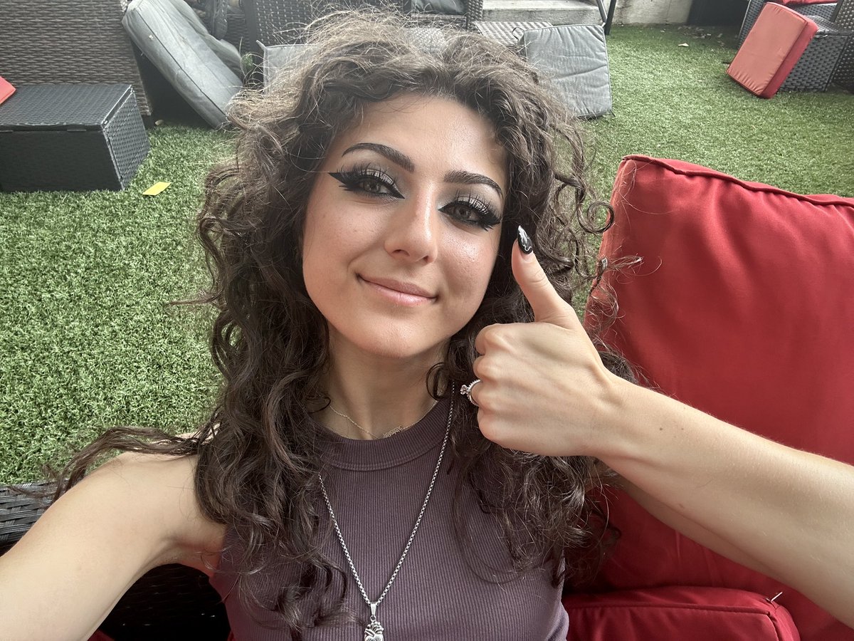 🥀Magdalene Rose🥀 (@magdalenerose_) on Twitter photo July tour starts TODAY!!! We’re playing in Bryan, TX at @palacetheaterbryan with <a href="/7thDaySlumber/">Seventh Day Slumber</a> tonight! Doors open at 7 PM and tickets are still available! I’m sharing some secrets on this tour, so make sure you show up!!!👀
Raise your hand if you wanna know the secret 🙋🏻♀️ July tour starts TODAY!!! We’re playing in Bryan, TX at @palacetheaterbryan with <a href="/7thDaySlumber/">Seventh Day Slumber</a> tonight! Doors open at 7 PM and tickets are still available! I’m sharing some secrets on this tour, so make sure you show up!!!👀
Raise your hand if you wanna know the secret 🙋🏻♀️