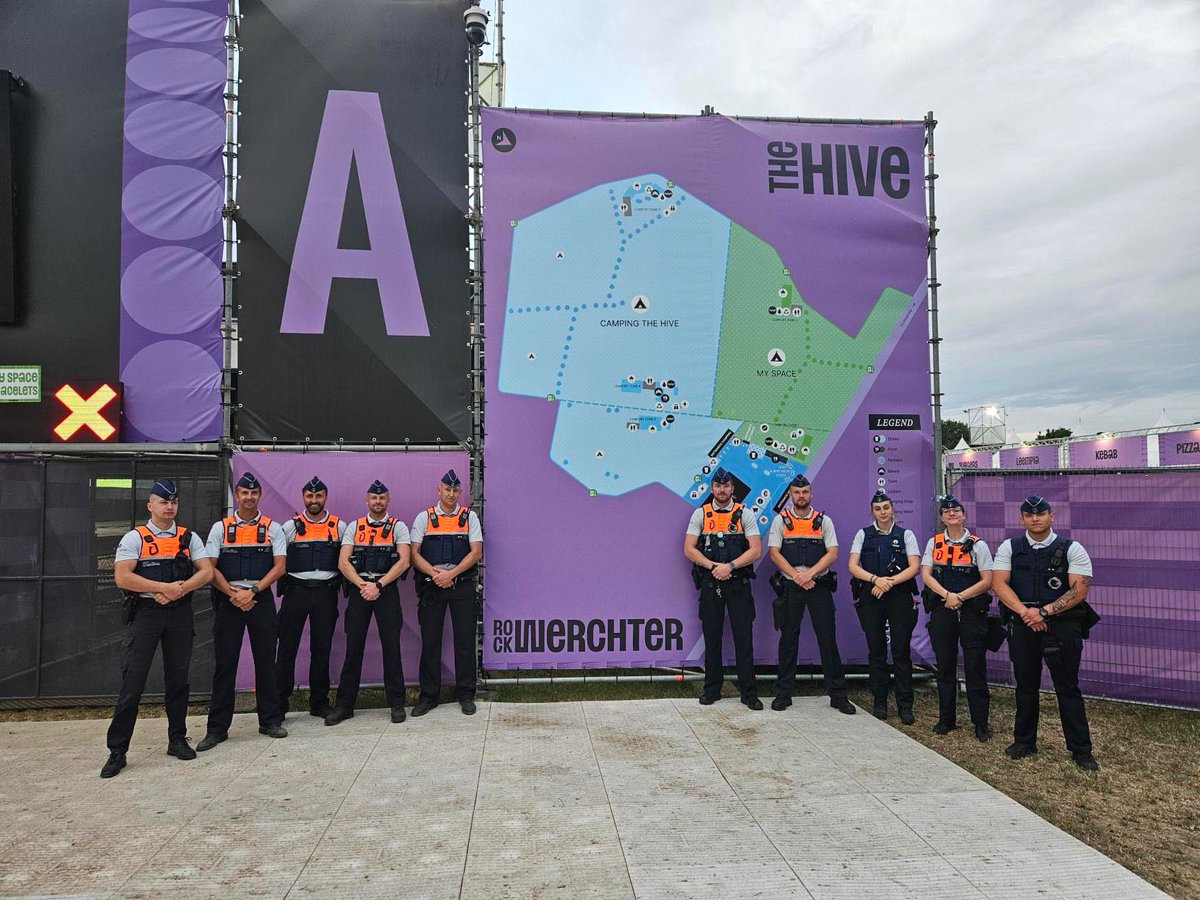 🚔 **Du renfort bien au-delà de notre zone !** 🇧🇪

Cet été, nos collègues de la zone de police Bruxelles CAPITALE Ixelles répondent présents non seulement pour assurer la sécurité au sein de notre zone, mais aussi pour prêter main-forte dans d’autres régions du pays. 💪

🎶 Nos